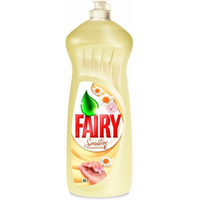 P�yn do naczy� FAIRY 900ml Sensitive Rumianek 0090807